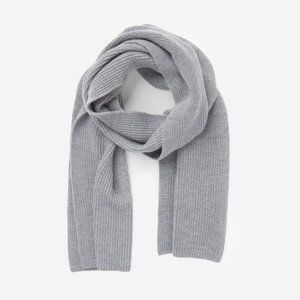 Everlane Chunky Wool Scarf